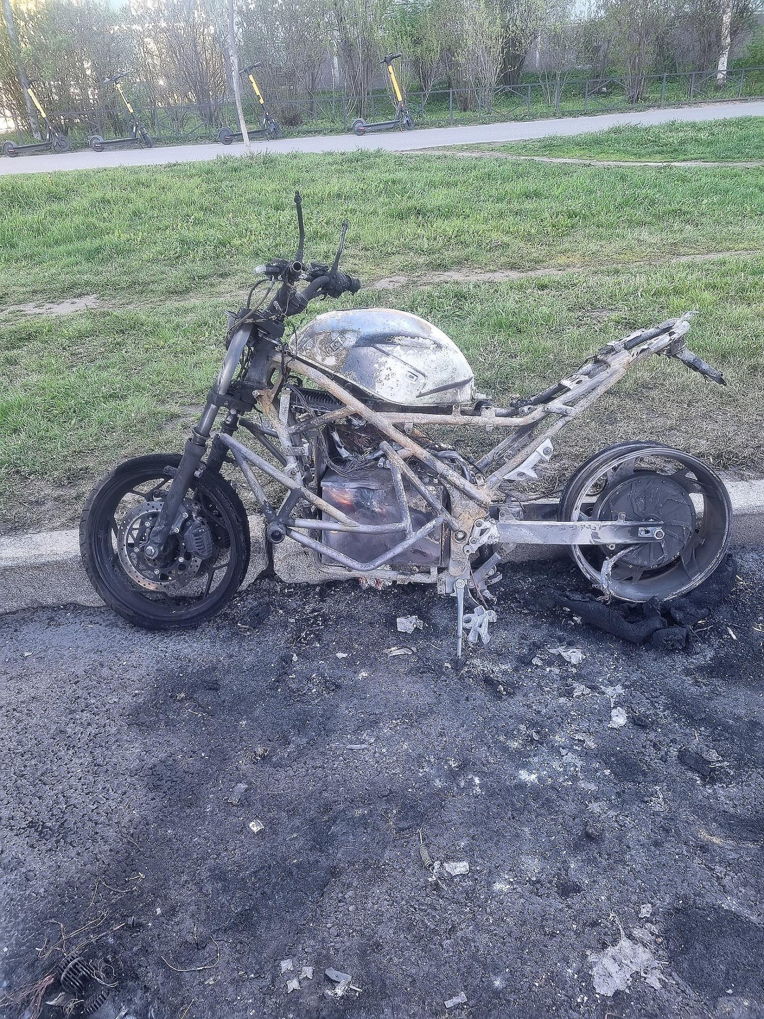 Загорелся аккумулятор + квартира - Страница 134