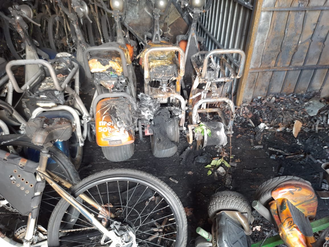 Загорелся аккумулятор + квартира - Страница 135